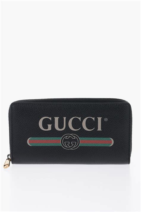 gucci textured leather wallet